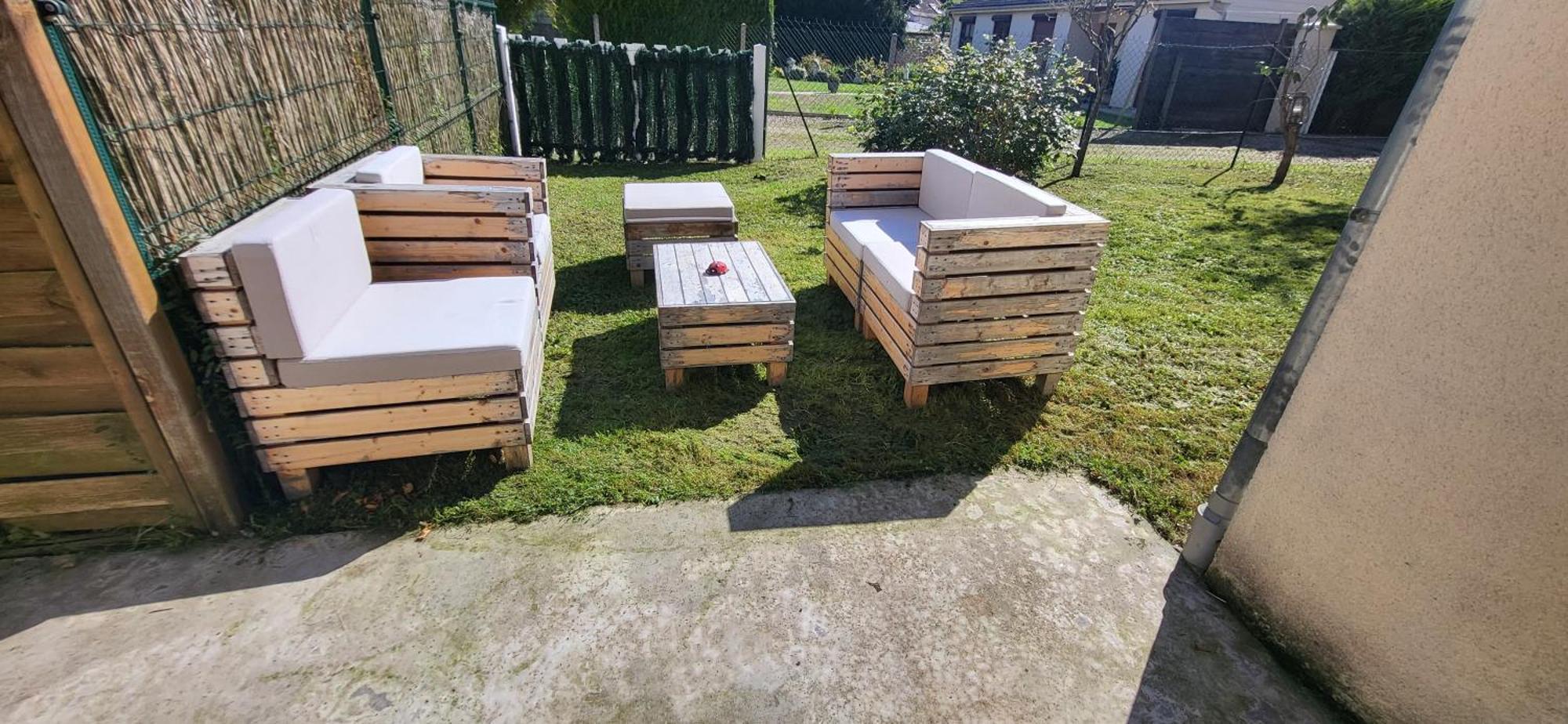 Maison De Plein Pied Avec Jardin Privatif Centre * Milly-la-Foret